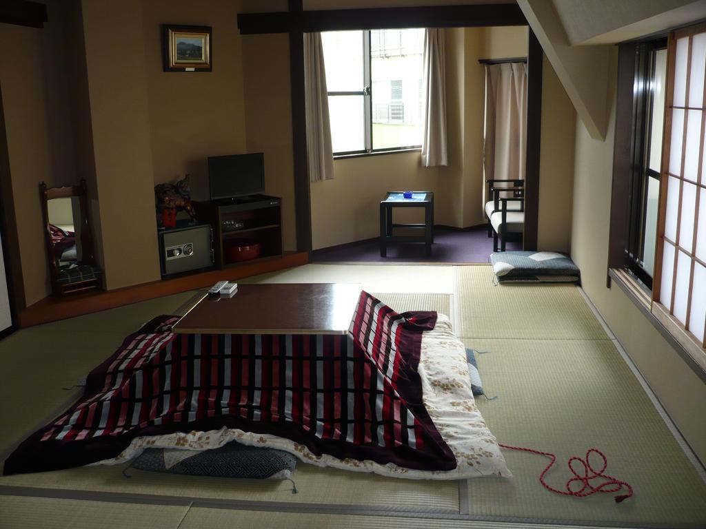 Hotel Oyado Nozawaya Zewnętrze zdjęcie